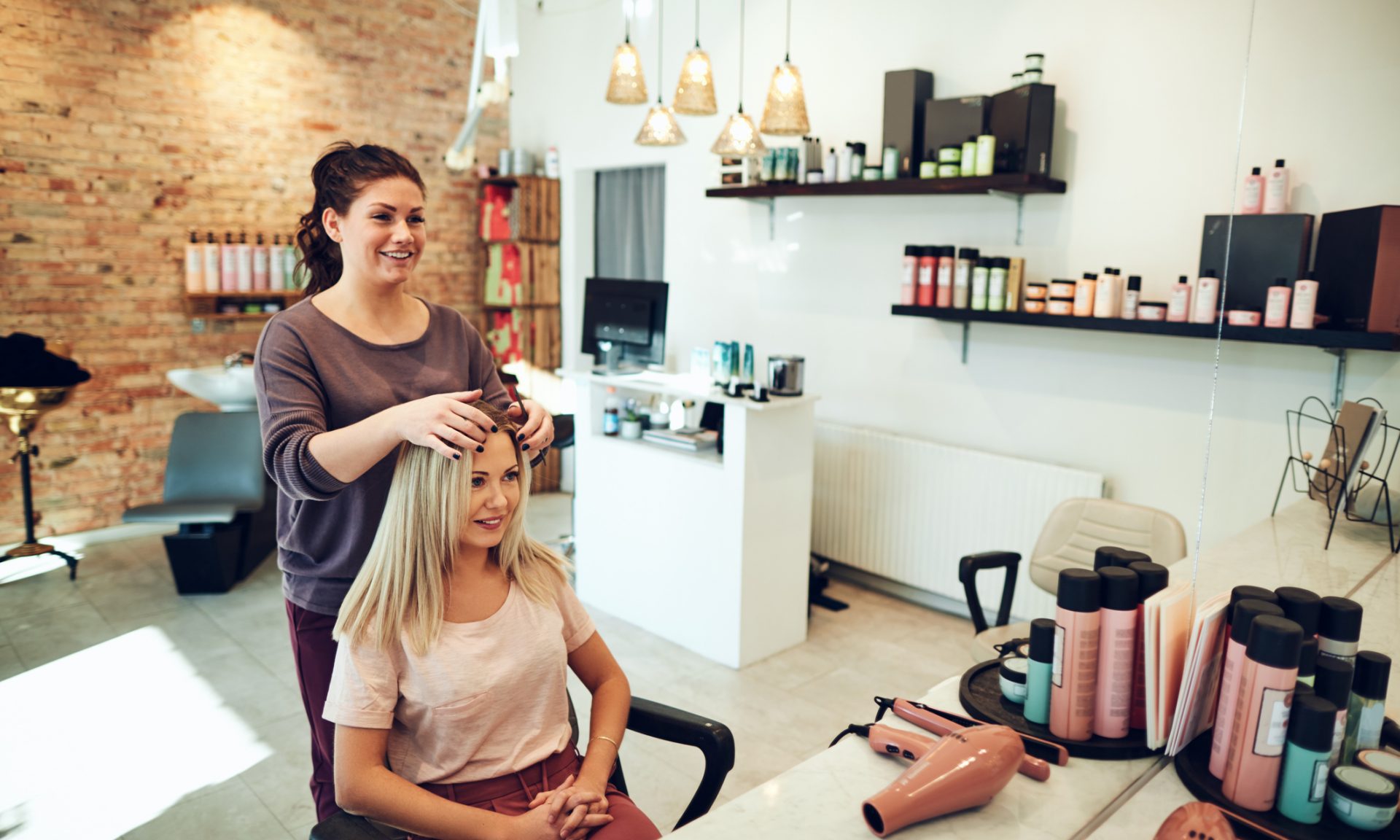 Learning How to Choose the Best Hairdresser