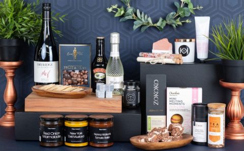 Describe what a hamper is and why it is a great gift option
