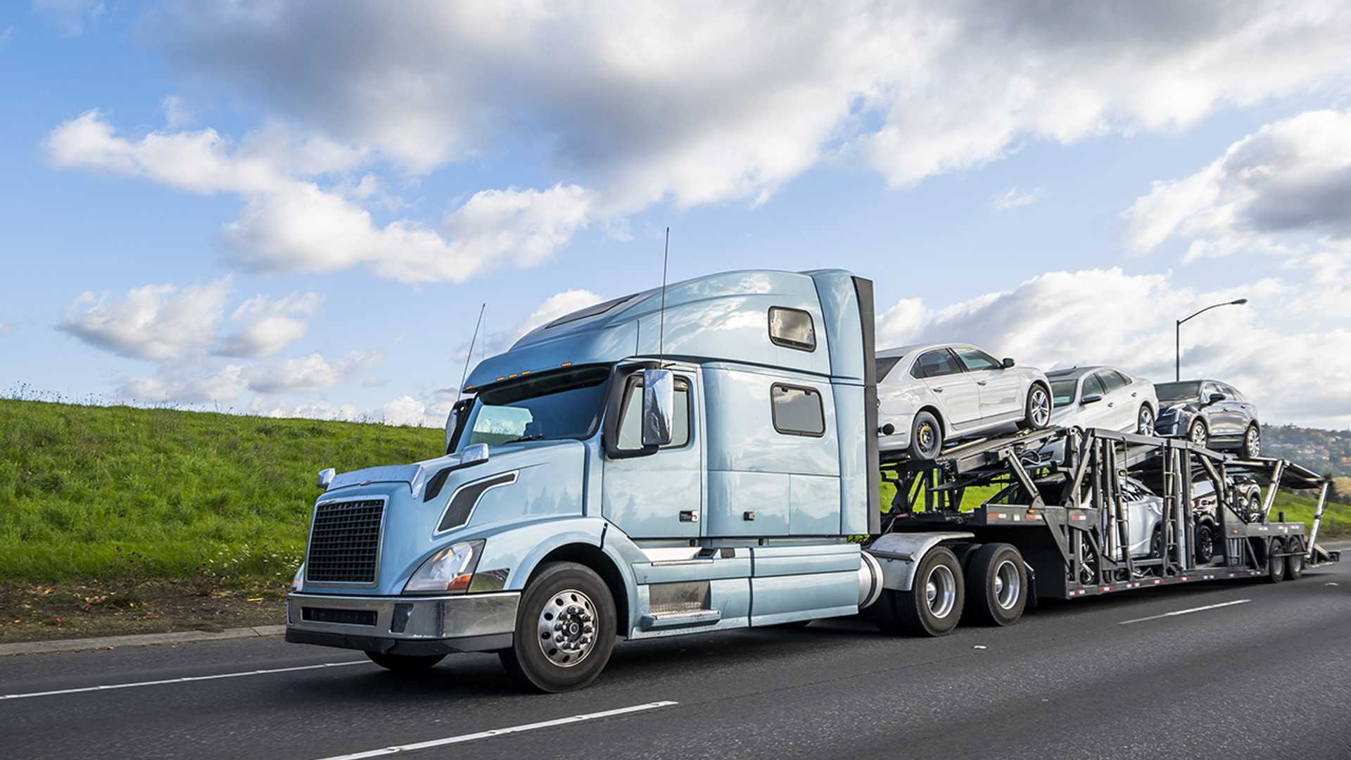 What are the 5 challenges accepted by car transport?